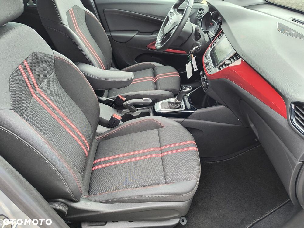 Opel Crossland 1.2 T GS Line - 13