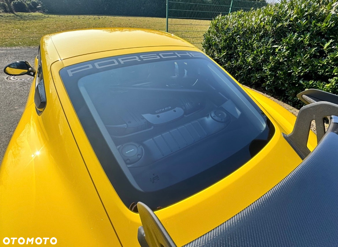 Porsche 718 Cayman GPF GT4 RS PDK - 12