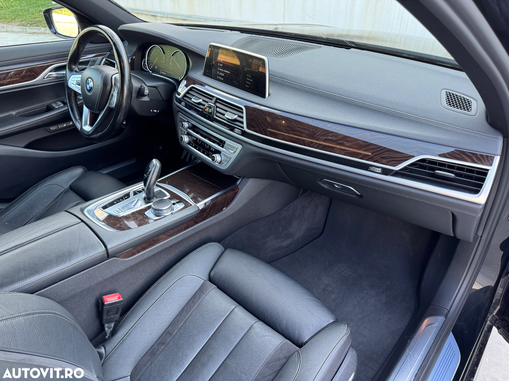 BMW Seria 7 730d xDrive - 9