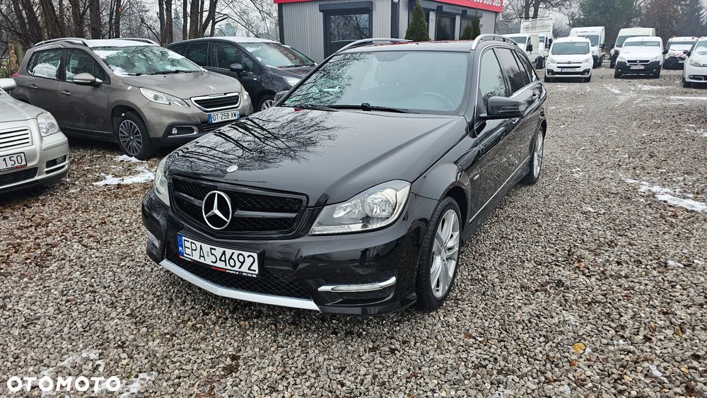Mercedes-Benz Klasa C 250 (BlueEFFICIENCY) 7G-TRONIC Avantgarde - 3