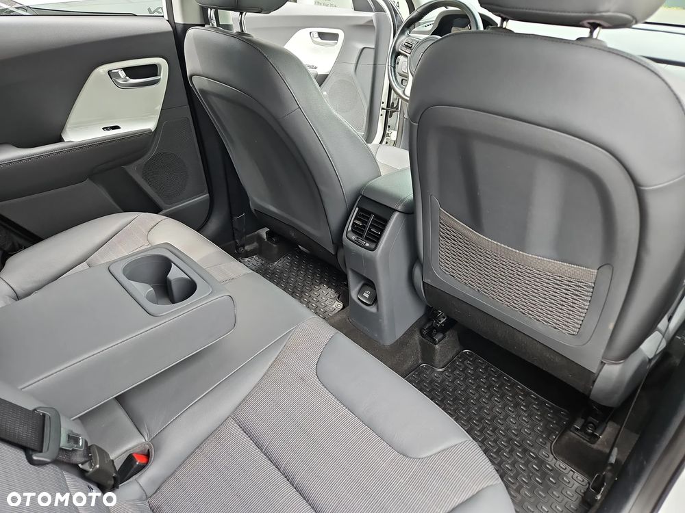 Kia Niro 1.6 GDI Hybrid XL - 25