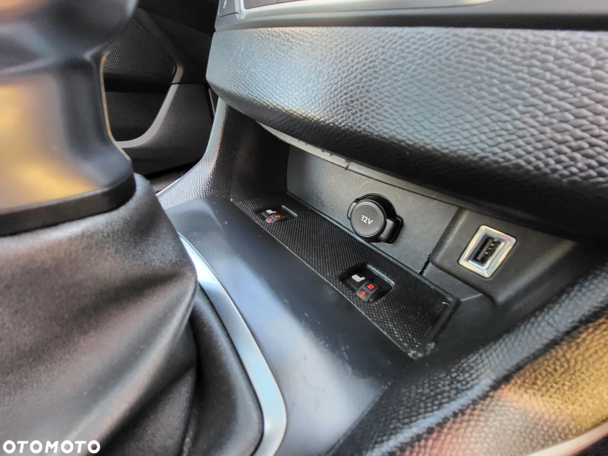 Peugeot 308 BlueHDi FAP 120 EAT6 Stop & Start Allure - 19