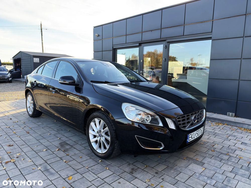 Volvo S60 D3 Momentum - 12