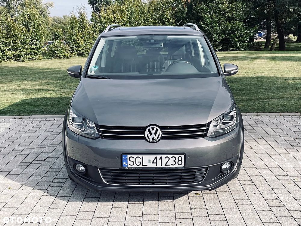 Volkswagen Touran 1.4 TSI DSG Cross - 5