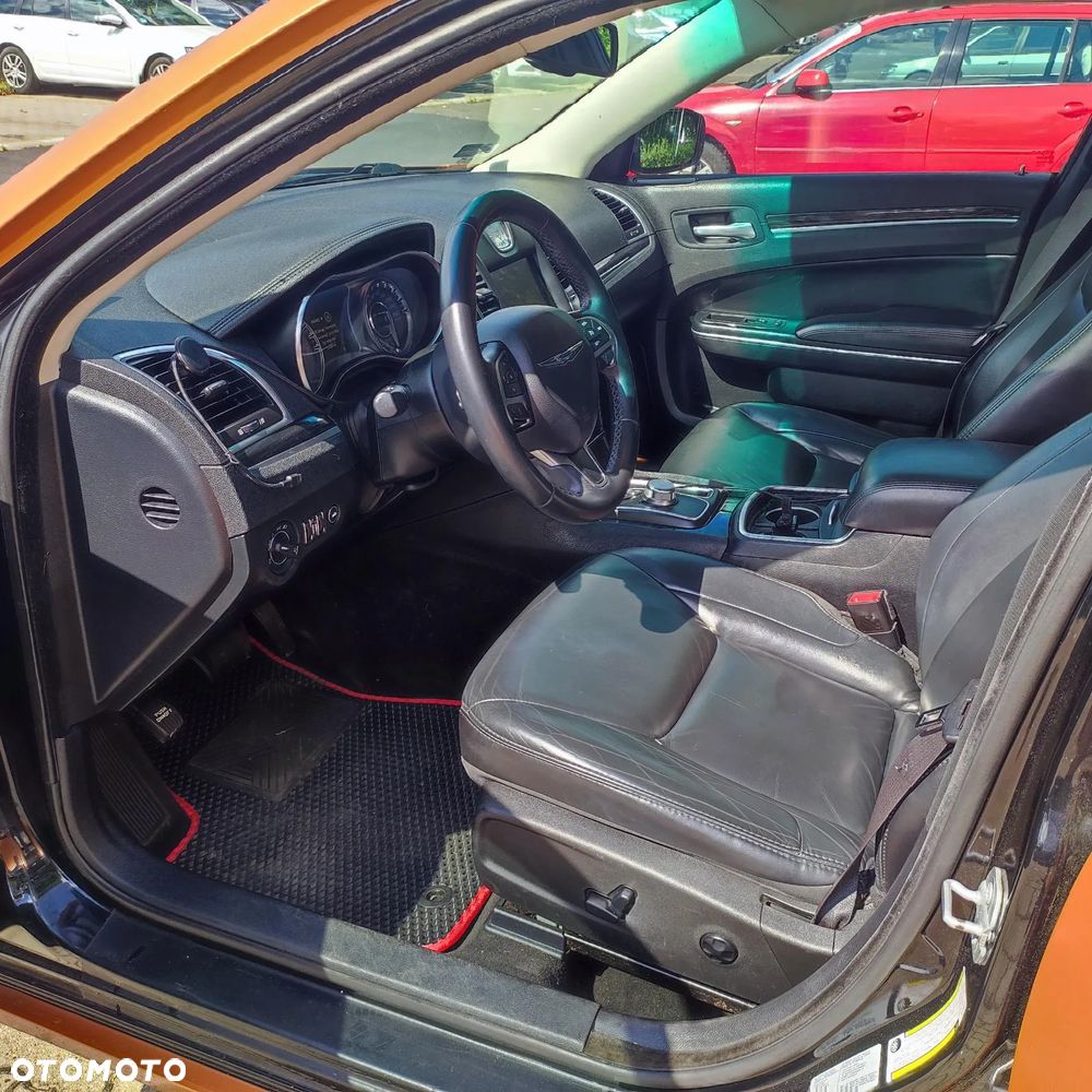 Chrysler 300C - 17