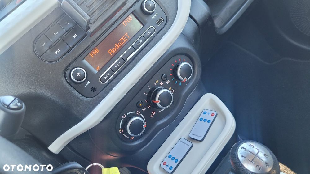 Renault Twingo SCe 70 Start&Stop Intens - 28