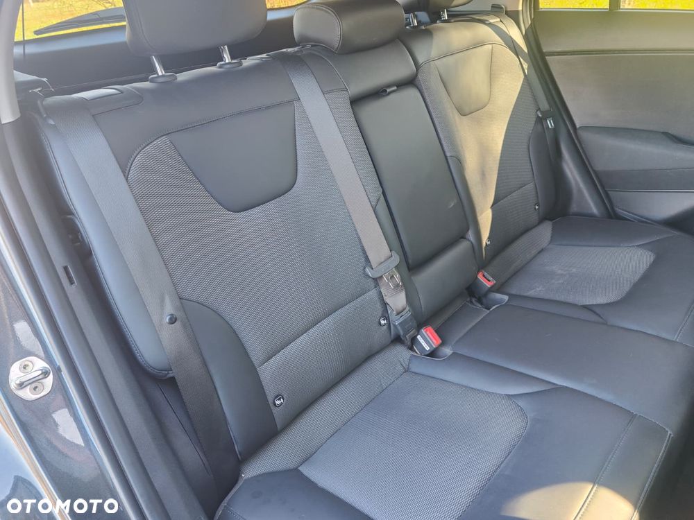 Kia Niro 1.6 GDI PHEV 2WD Spirit - 22