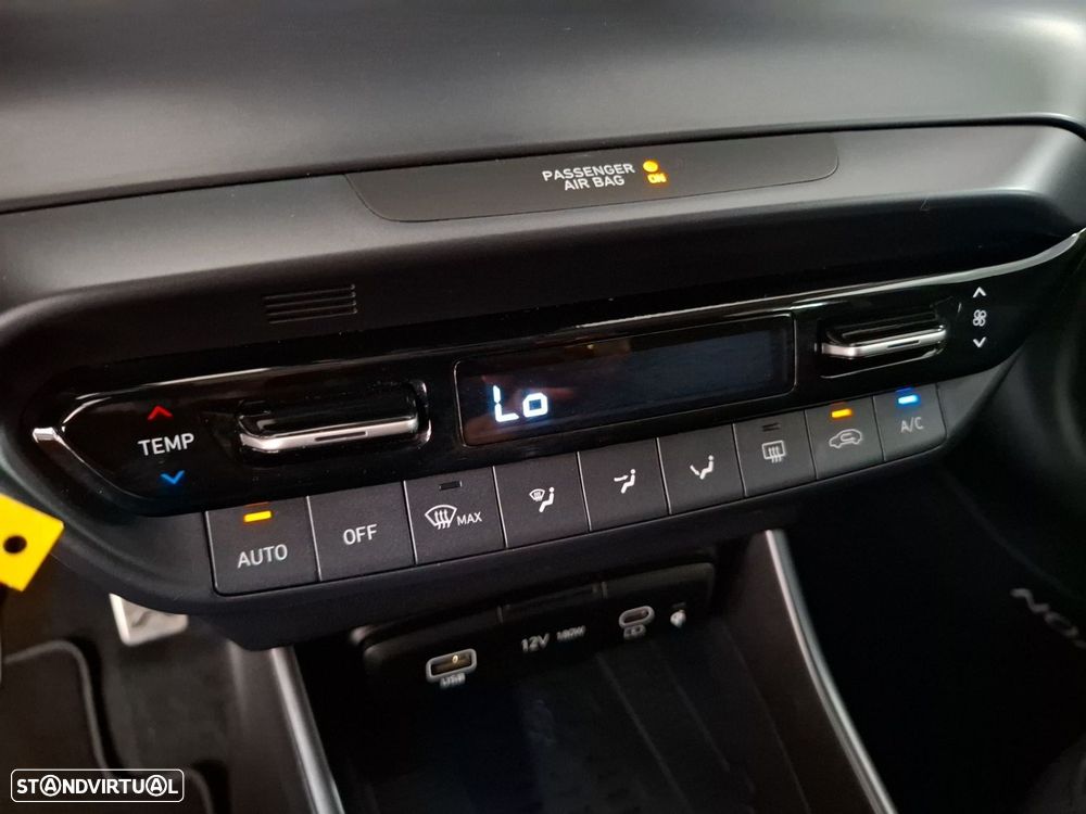 Hyundai Bayon 1.0 T-GDI Premium - 19