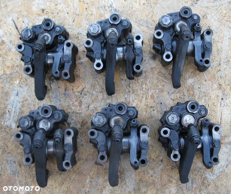 # DAF XF 106 460 KM MX-13 EURO 6 KLAWIATURA KONIK POPYCHACZY DŹWIGIENKA ZAWORÓW 1875605 B