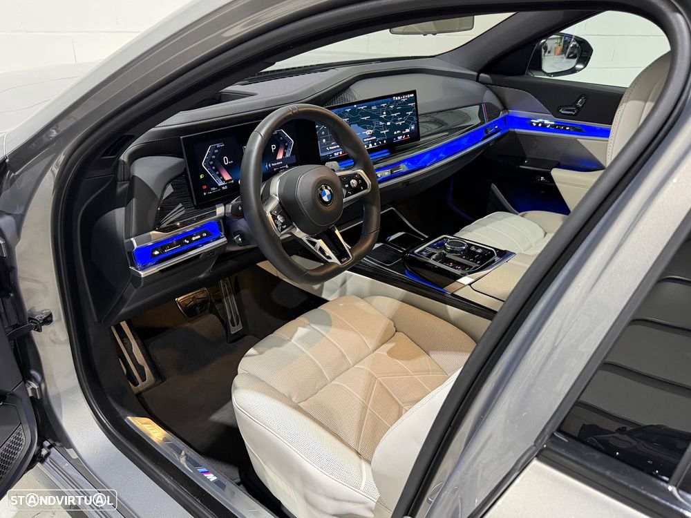 BMW 740 d xDrive Pack Desportivo M Pro - 22