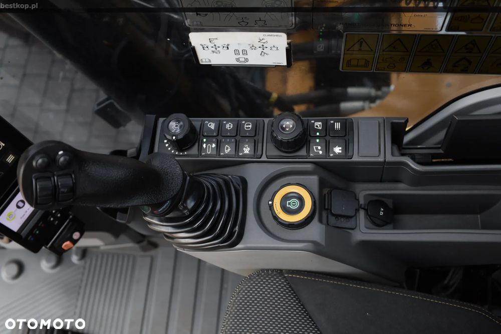 Caterpillar 323 - 26
