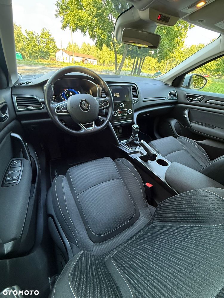 Renault Megane 1.2 Energy TCe Zen - 25