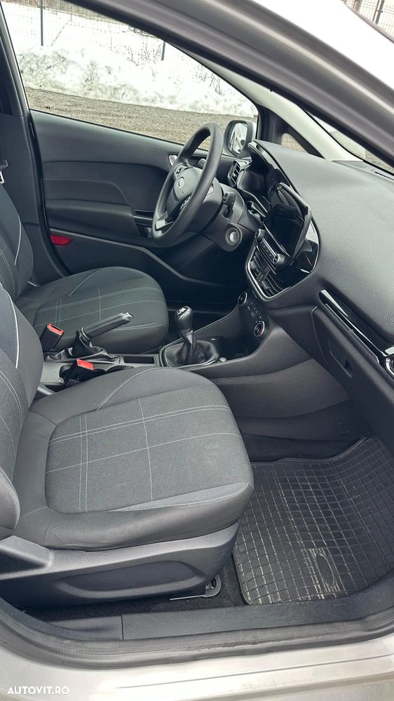 Ford Fiesta 1.1 COOL&CONNECT - 8
