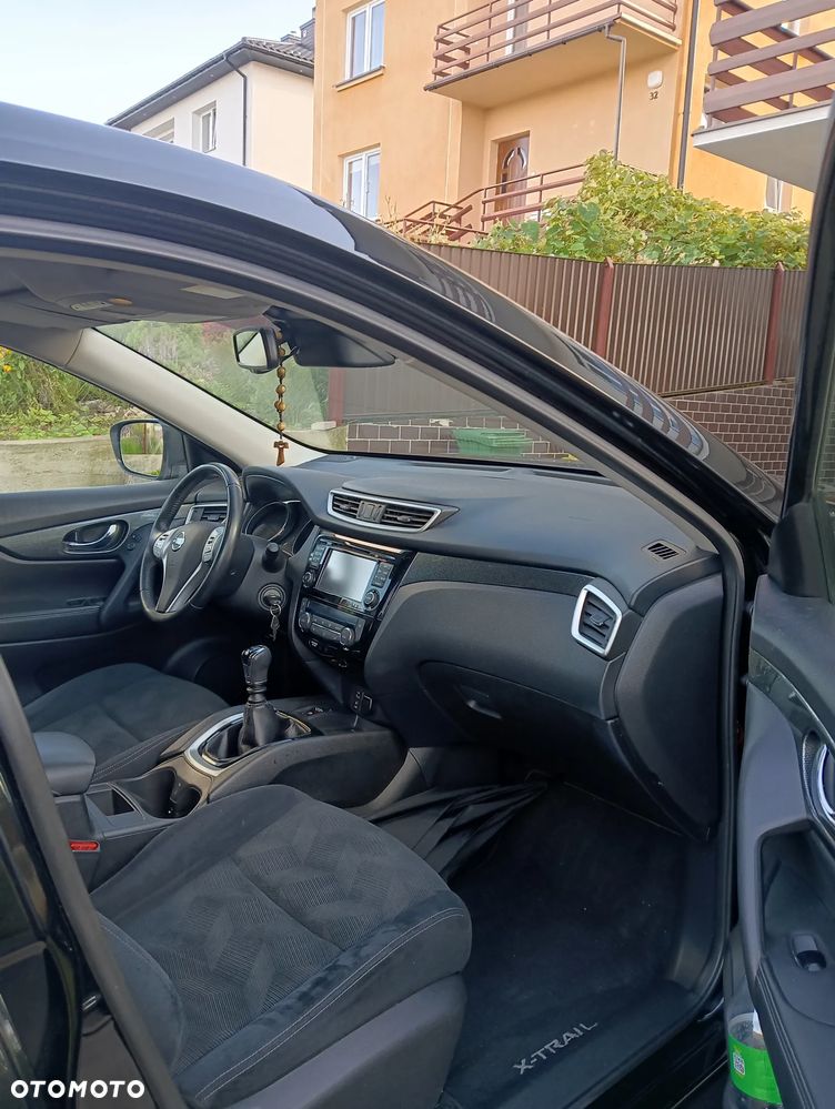 Nissan X-Trail 1.6 DIG-T Tekna 2WD 7os - 9