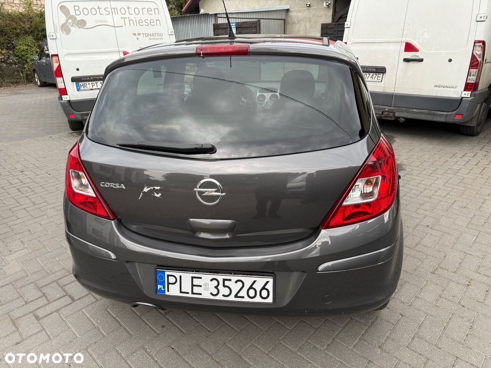 Opel Corsa 1.4 16V 150 Jahre - 5