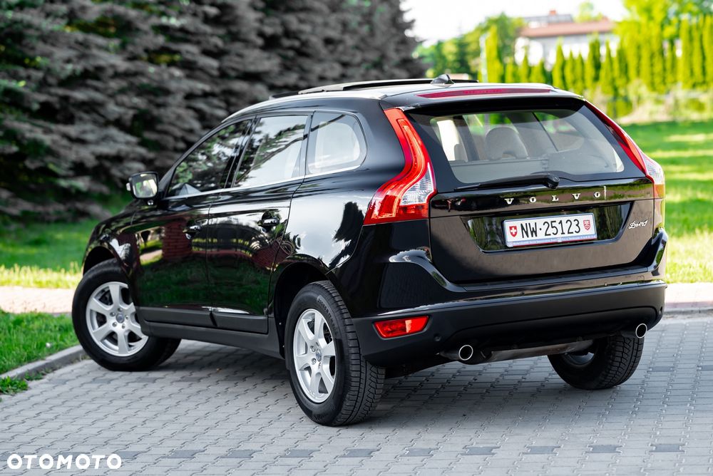 Volvo XC 60 T6 AWD RDesign - 9