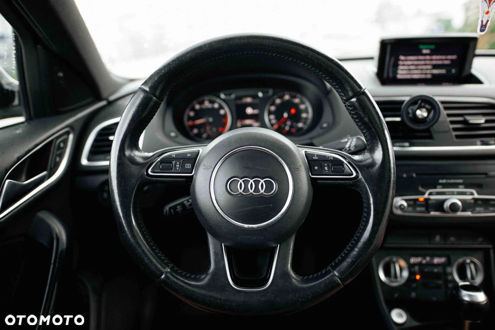 Audi Q3 - 40