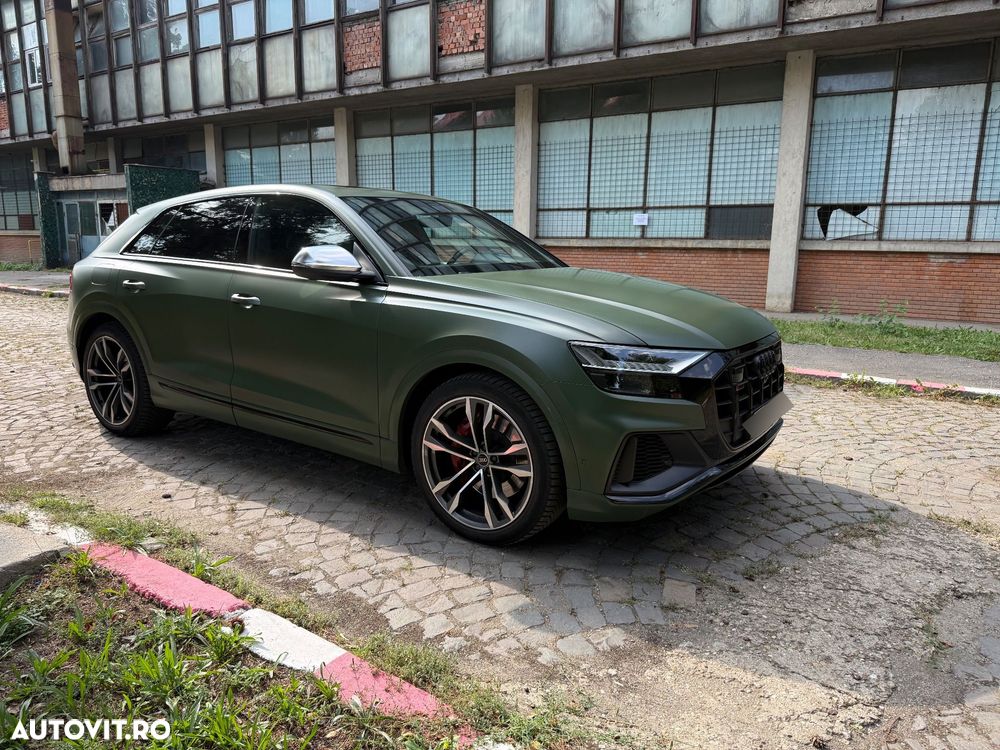 Audi SQ8 - 3