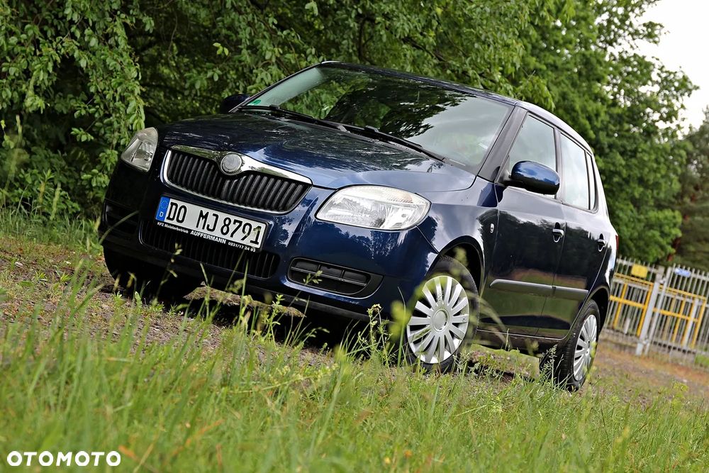 Skoda Fabia 1.2 HTP Ambiente - 2
