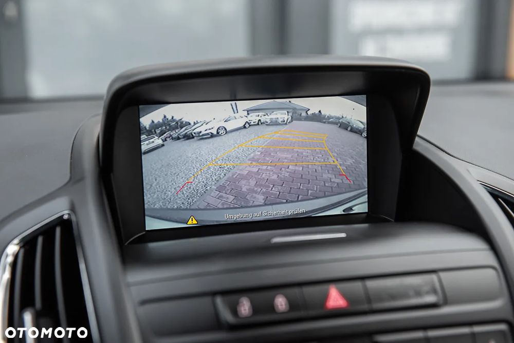 Opel Zafira 1.6 T SIDI Enjoy S&S - 25