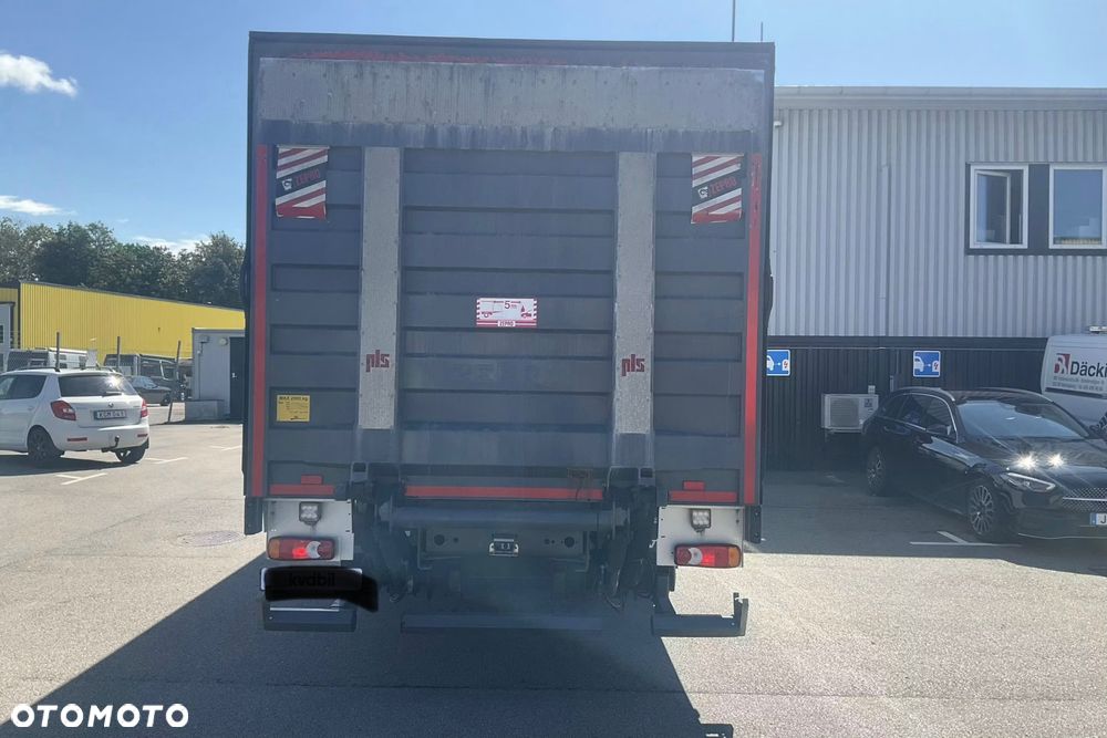 Volvo FL240 18EuroPalet Izoterma dmc 11.990 lub 14t lub 15,5t winda ZEPRO - 19