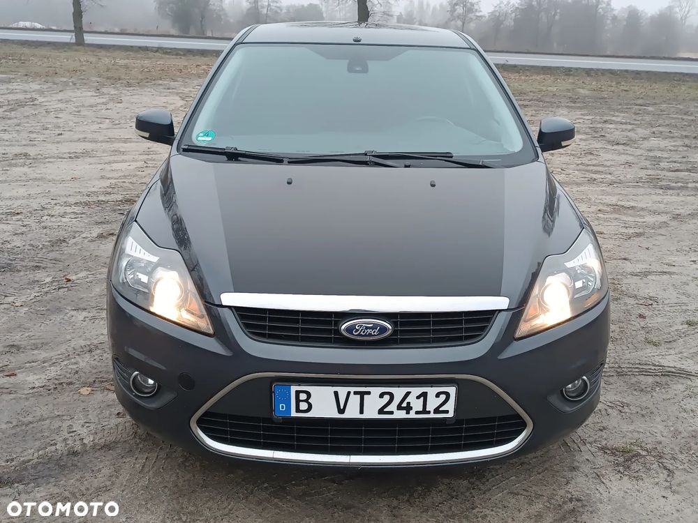 Ford Focus 1.8 Titanium - 16