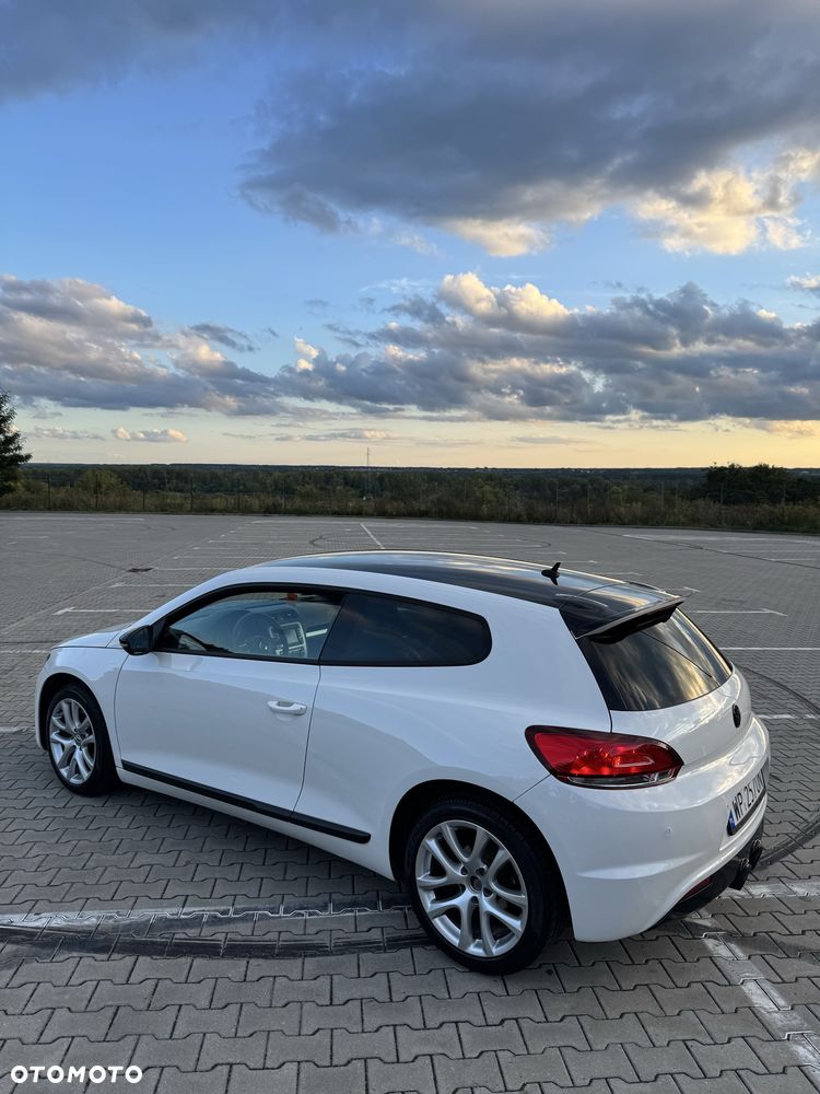 Volkswagen Scirocco - 3
