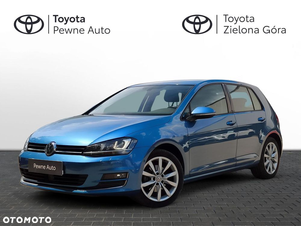 Volkswagen Golf - 1