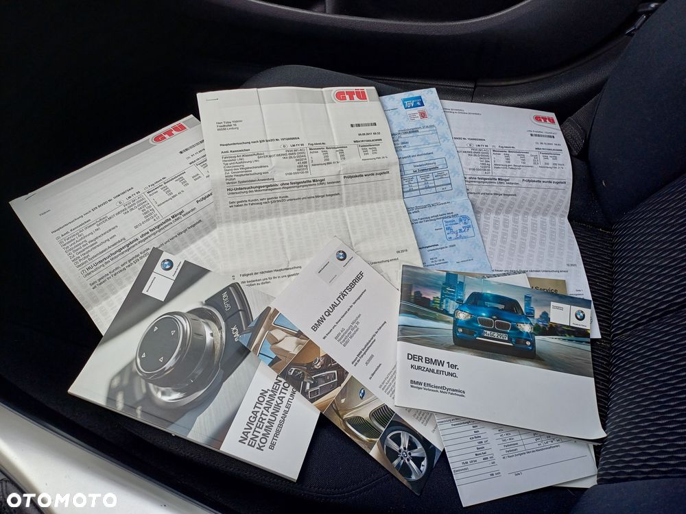 BMW Seria 1 - 12