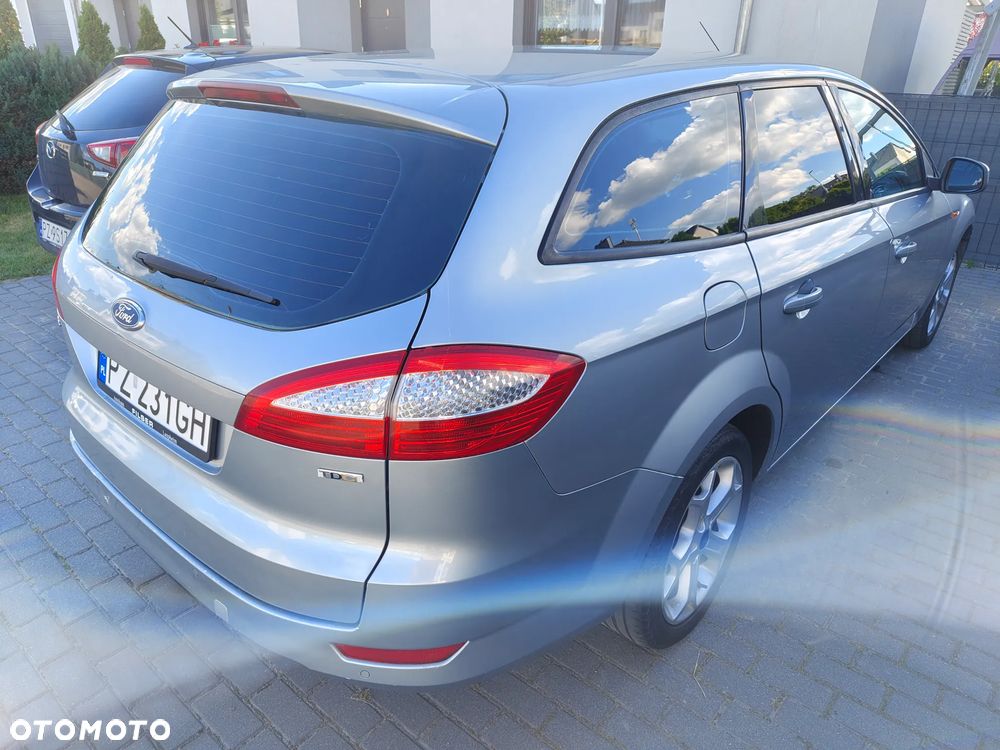 Ford Mondeo 2.0 TDCi Ambiente - 5