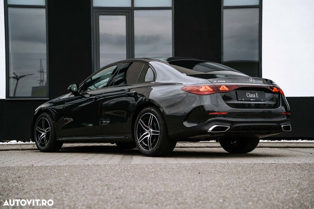 Mercedes-Benz E - 7