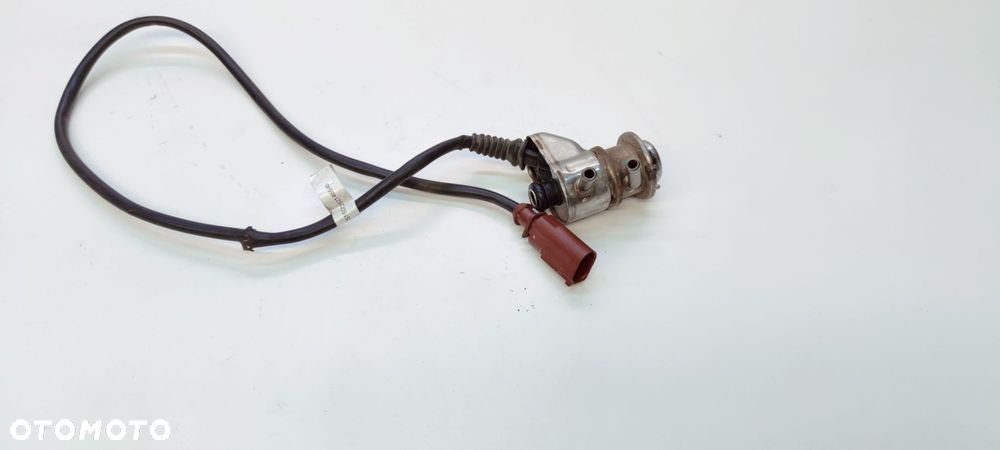 WTRYSKIWACZ ADBLUE AUDI A4 B9 A6 C7 04L131113J USZ - 1