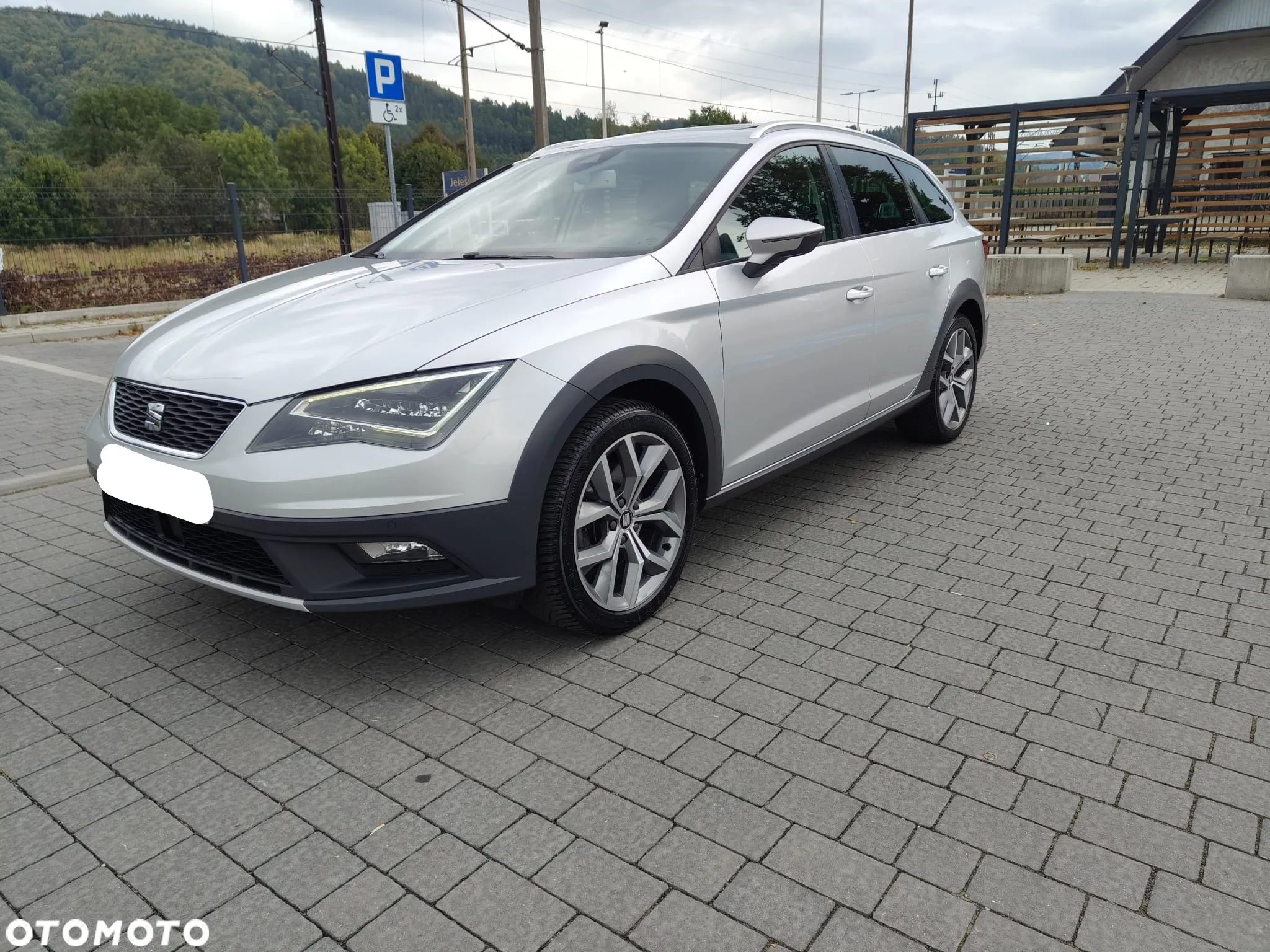 Seat Leon 2.0 TDI X-Perience S&S 4Drive DSG - 2