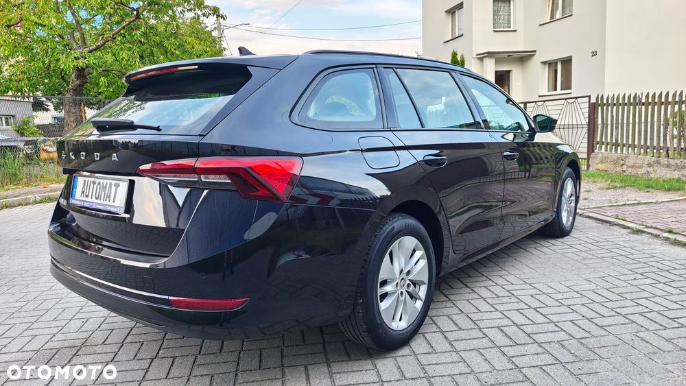 Skoda Octavia 2.0 TDI DSG Sportline - 2