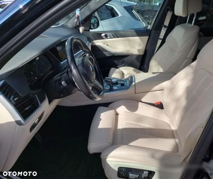 BMW X5 xDrive45e - 10