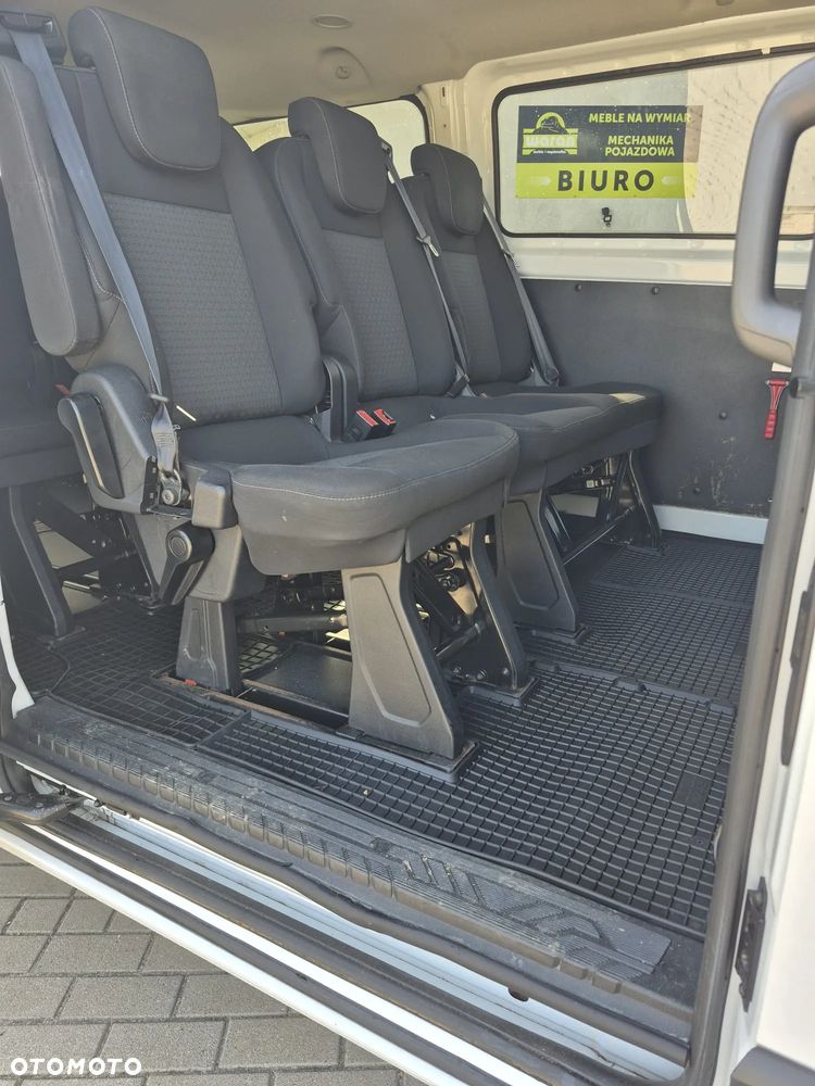 Ford Tourneo Custom - 6