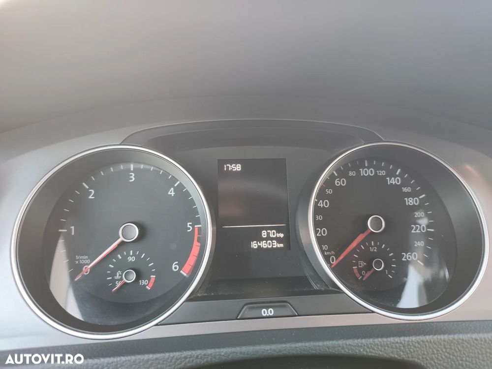 Volkswagen Golf - 13