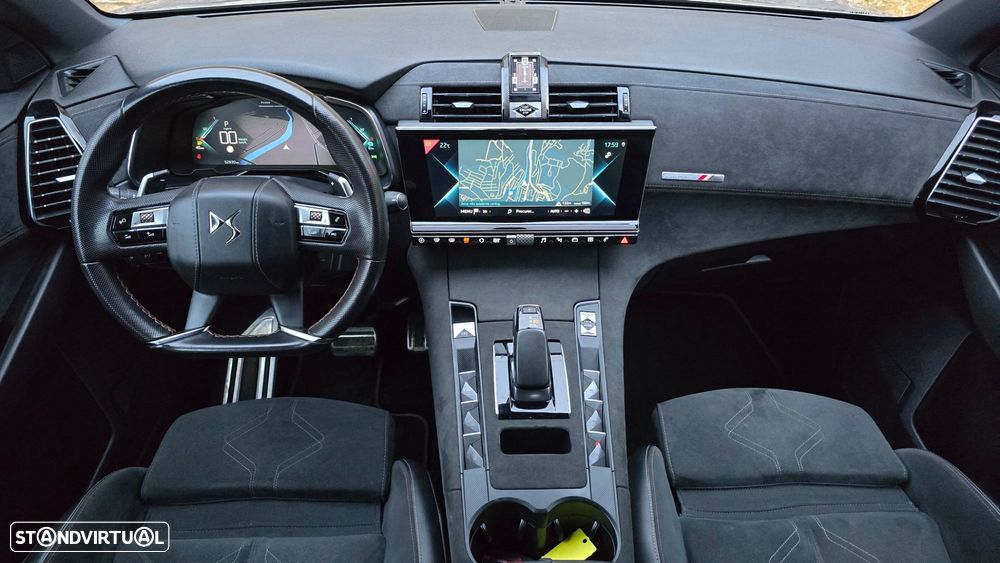 DS DS7 Crossback E-Tense Performance Line EAT8 - 9