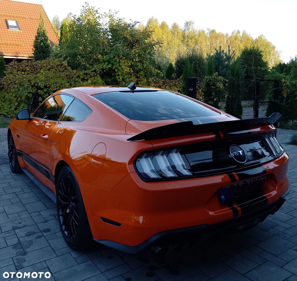 Ford Mustang - 13
