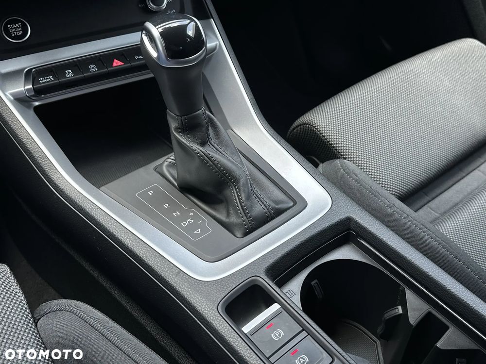 Audi Q3 35 TFSI mHEV S-Line S tronic - 25