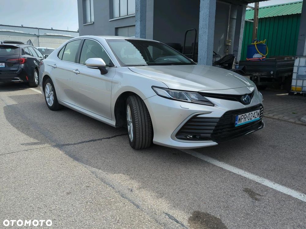 Toyota Camry 2.5 Hybrid Comfort CVT - 1