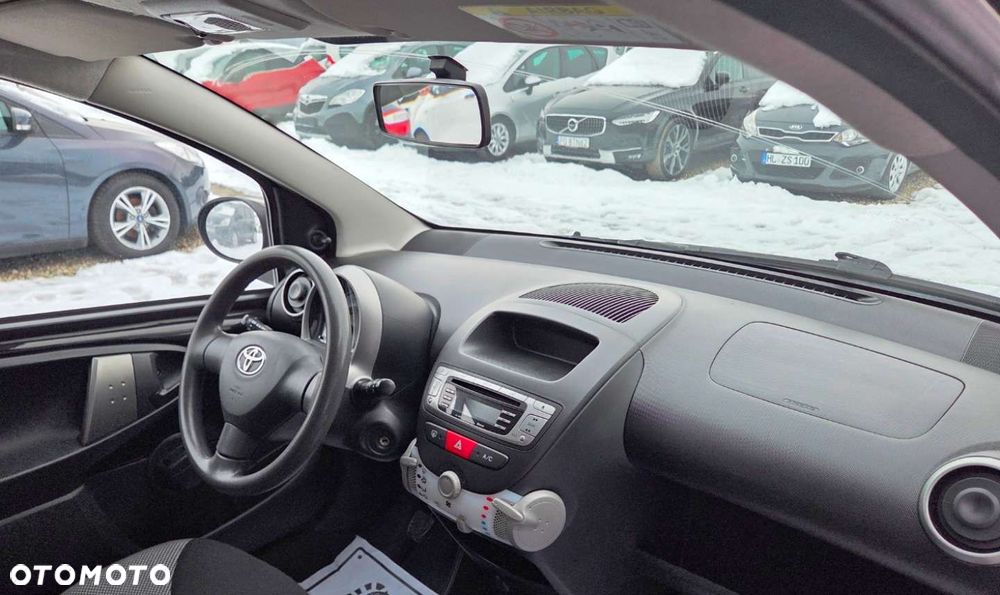 Toyota Aygo - 17