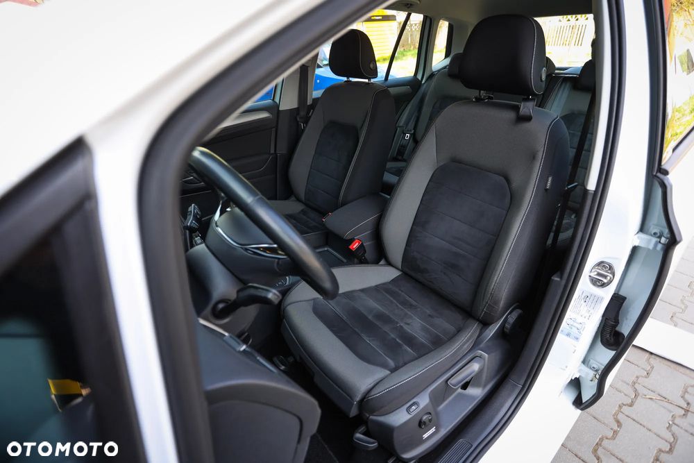 Volkswagen Golf Sportsvan 1.2 TSI (BlueMotion Technology) Comfortline - 19