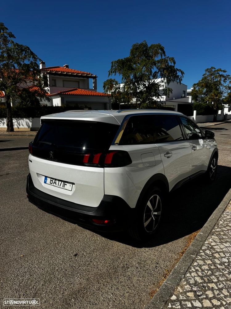 Peugeot 5008 - 6