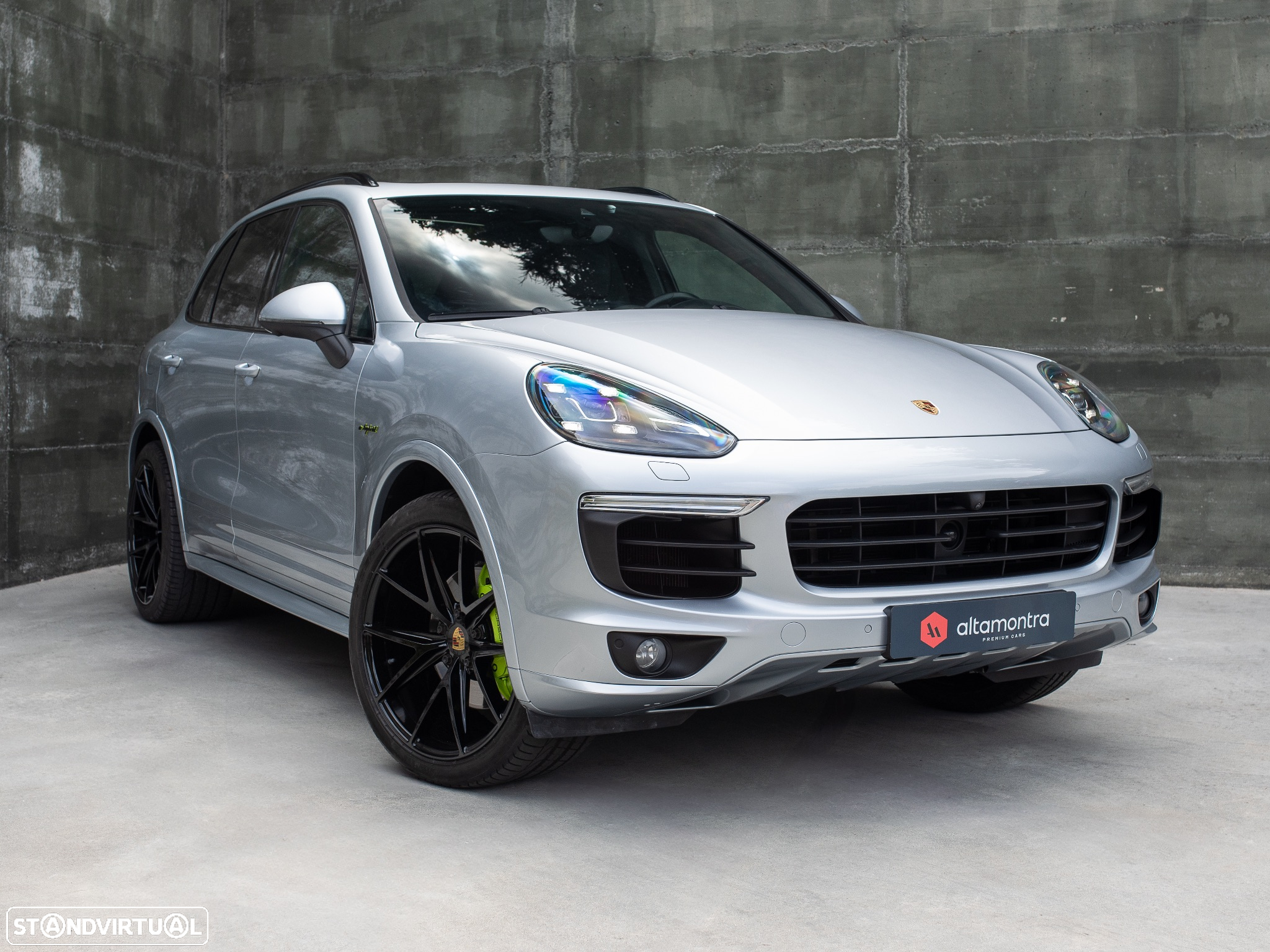 Porsche Cayenne S E-Hybrid Platinum Edition - 25
