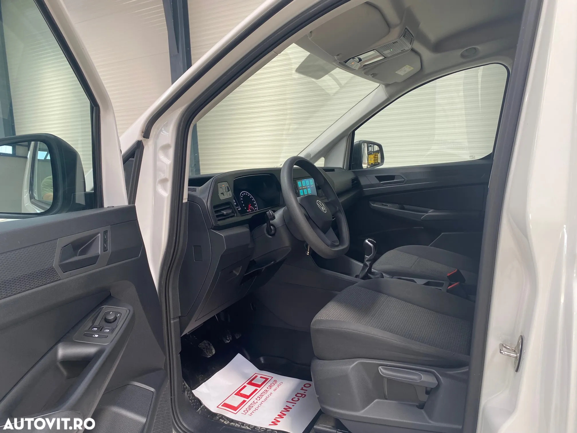 Volkswagen Caddy - 11