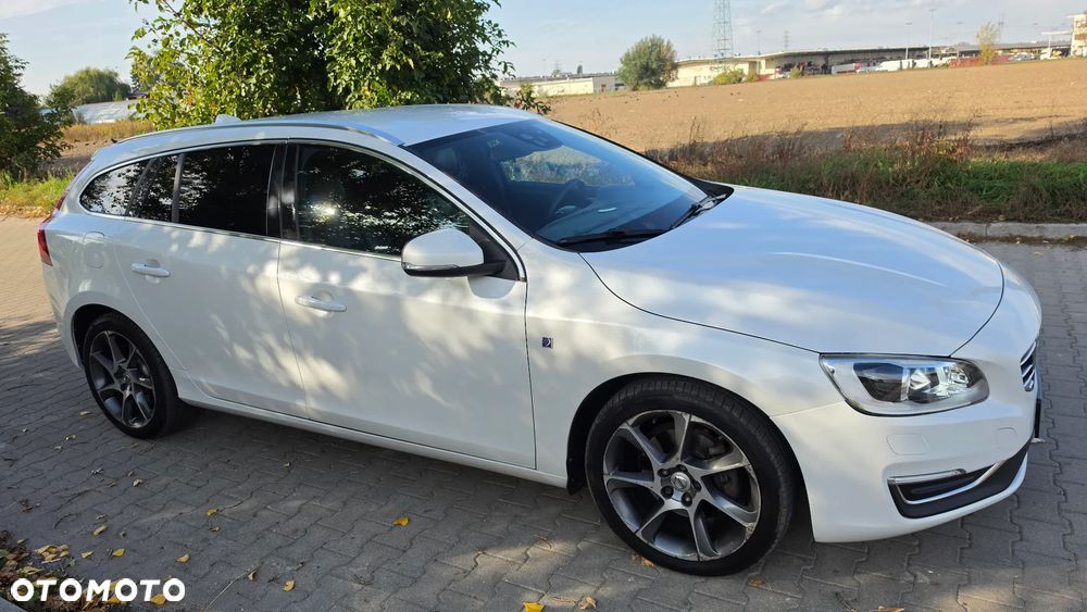 Volvo V60 D4 Drive-E Ocean Race - 26