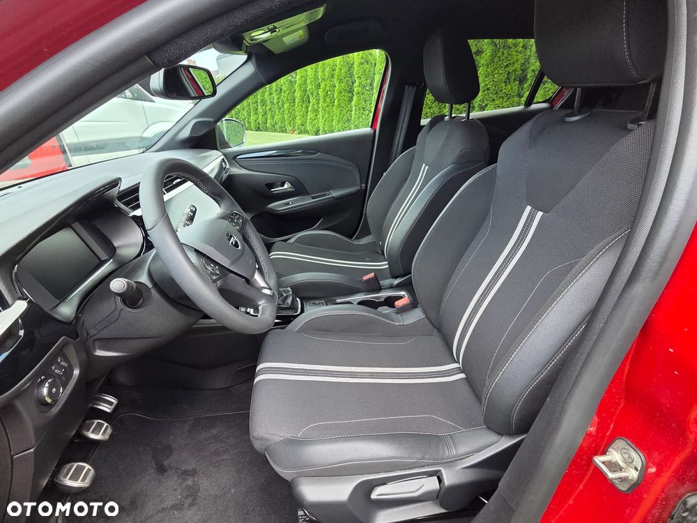Opel Corsa 1.2 Direct Injection Turbo - 28