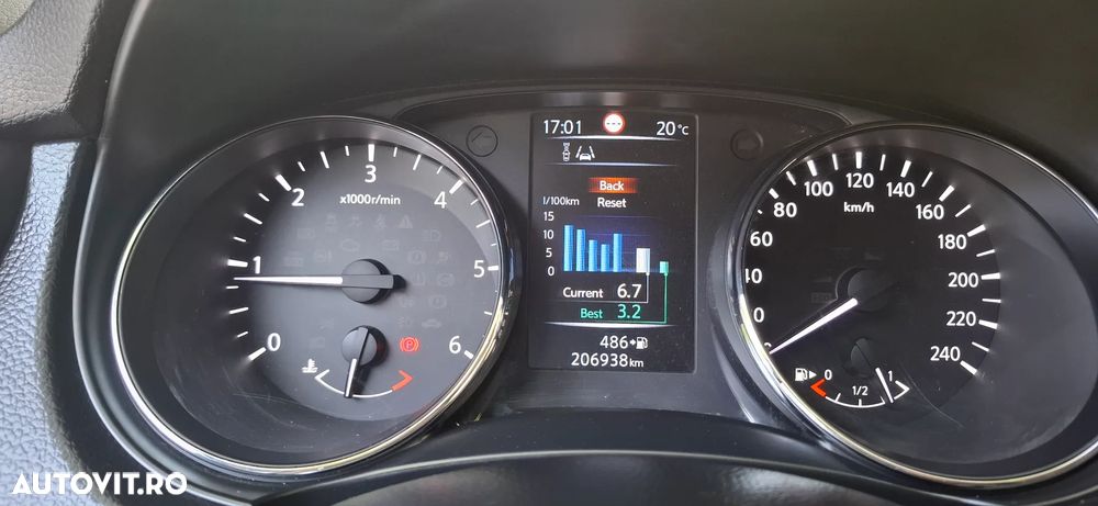 Nissan Qashqai 1.5 DCI Start/Stop Tekna - 13