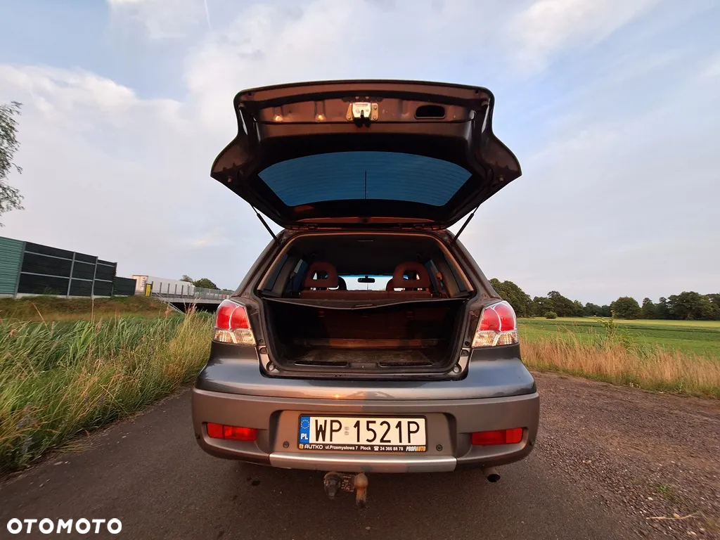 Mitsubishi Outlander 2.0 Comfort 4WD - 10
